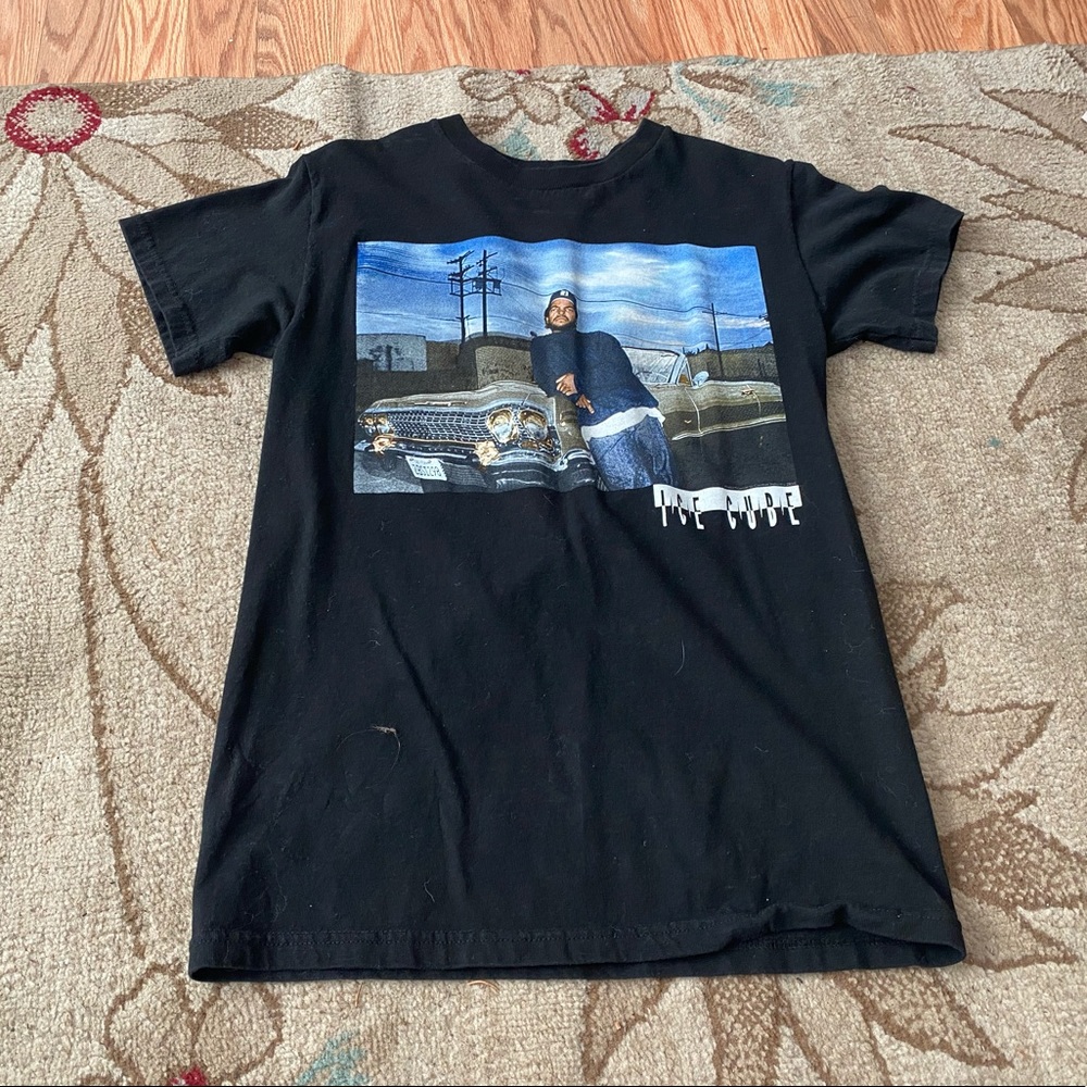 T shirts